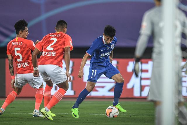 男篮集训名单调整：曾凡博贺希宁余嘉豪离队